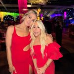 Nikki Glaser Instagram - Creative Arts Emmys @daniandemmastyle @leyaoakleymua @xtinameneses @etochs @dolceandgabbana @giarite @levian_jewelry