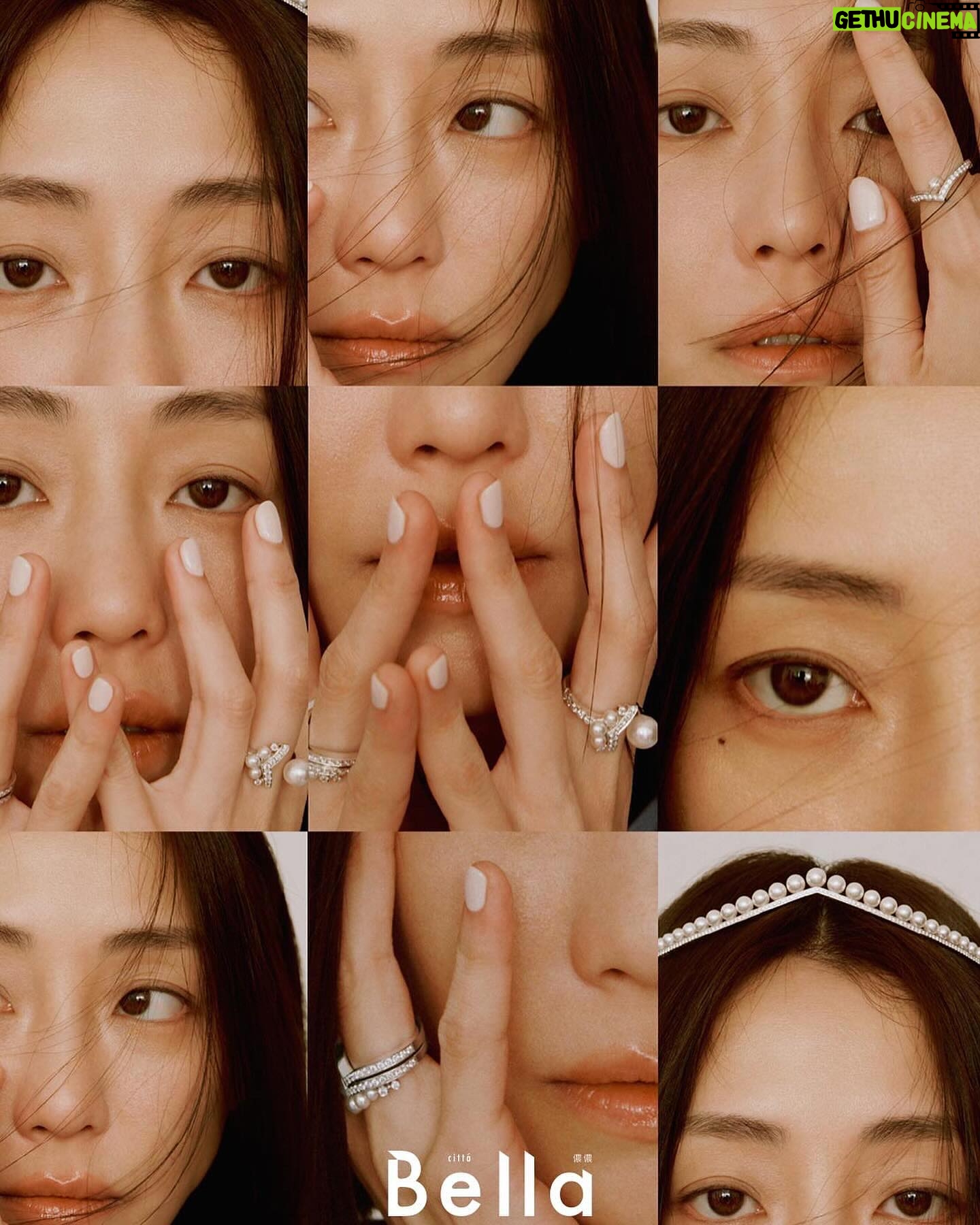 Nikki Hsieh Instagram - 第二波🧡 監製 & 造型|Toby Hsu @tobyotron 攝影|Kuo Huan Kao @kuohuankao 撰文|Eli Yeh @eli_yeh 化妝|豆豆 @bean_makeup 髮型|Pauline @paulinehairflux 服裝|Ferragamo @ferragamo 、Prada @prada Fendi @fendi 珠寶|Chaumet @chaumetofficial #Bellataiwan #BellaCover #Bella儂儂 #做自己最時尚