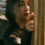 Nikki Hsieh Instagram – 一直很欣賞塗鴉的藝術風格 
看似隨性但充滿戲劇性的張力 
這種不拘的生猛力量  
總是特別吸引我的目光

在低調中加上塗鴉的線條與色彩
讓我也成為平常街上的一抹風景吧

@agnesb_officiel
#agnesb #agnesb_tw 
#agnesbfemme #agnesb_officiel