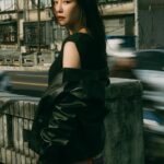 Nikki Hsieh Instagram – 一直很欣賞塗鴉的藝術風格 
看似隨性但充滿戲劇性的張力 
這種不拘的生猛力量  
總是特別吸引我的目光

在低調中加上塗鴉的線條與色彩
讓我也成為平常街上的一抹風景吧

@agnesb_officiel
#agnesb #agnesb_tw 
#agnesbfemme #agnesb_officiel