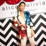 Nikki Hsieh Instagram – 很喜歡alice   olivia 的設計理念和品牌精神不僅注重時尚，更注重女性的自信和獨立。穿上alice   olivia 的服裝，是一種自信的展現。

alice   olivia SOGO 旗艦店開幕發表會
謝謝邀約🧡

@aliceandolivia
@aliceandolivia_tw
#黑白舞會
#encourageselfexpression