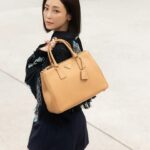 Nikki Hsieh Instagram - 整個冬天與春天用好多時間和力氣 完成了一個嚴肅以待的角色 和她暫別時 我決定換上一個輕盈的新面貌 帶著煥然一新而且更柔軟細緻的#PradaGalleria 回歸自己的世界 那些真摯的情感與過程   我都好好收藏起來 一起迎接新的未知體驗 一點一點揉合出更進化的自己 @prada #pradagalleria
