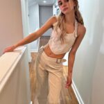 Nikki Roumel Instagram – Staying in or going out?  Outfit from @iamgia 🤍
