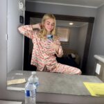Nikki Roumel Instagram - A few outfits, hair and makeup from season ✌🏻! Thank you so much for the support and love 💛🍑