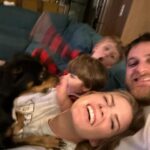 Nikol Štíbrová Instagram – Poslední dny jsou celkem jízda…a večery nejsou o moc klidnější 😅

#smecka