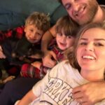 Nikol Štíbrová Instagram – Poslední dny jsou celkem jízda…a večery nejsou o moc klidnější 😅

#smecka