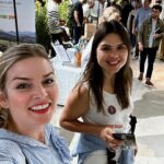 Nikol Štíbrová Instagram – 18 let od maturity. Sme furt stejný. Mentálně teda:)
A mohly sme se klasicky potkat na Střeláku v Rakáči, ale my si řekly, že to tentokrát poženeme vejš. Teda vlastně níž! 😂
#reunione