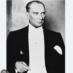 Nilgün Belgün Instagram - 19 Mayıs Atatürk’ü Anma Gençlik ve Spor Bayramımız Kutlu Olsun🇹🇷🇹🇷🇹🇷