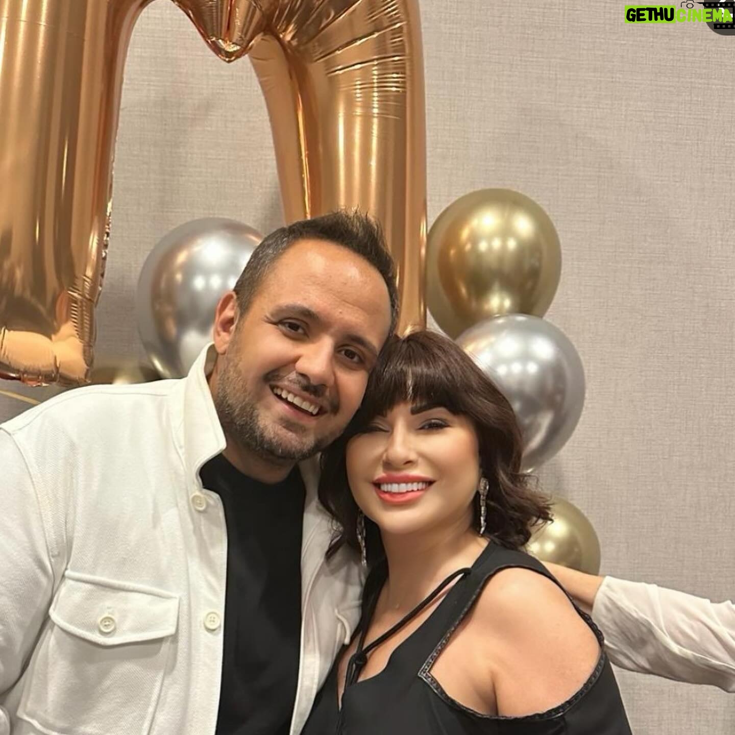 Nilgün Belgün Instagram - Fotoğraflar ve anılar…😍 @tenormuratkarahan @fadikatasoy