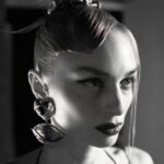 Nilperi Şahinkaya Instagram - @hucreleroyun for @esquireturkiye 💫 Yazi Isleri Müdürü: @ozgedinc Kreatif Direktör: @anilcan_ Röportaj: @loonybinsblog Fotograf Video Yönetmeni: @cananyetisti Fotograf: @karademirburcu Fotograf Asistanlari @alisimsek Kapak Tasarim: @sametgunuc Prodüksiyon: @sahincakiroglu Set Koordinasyon: @senakaynakin Moda Direktörü: @anilcan_ Moda Editörü Asistanlari: @emrekoklucnr @dmrkrnncan Sag Tasarim @diarsekel Makyaj @dogukantncr @arzusezar Ozel tesekkürler @asliozgen