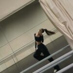 Nilsu Yılmaz Instagram - Eski binamıza ve içindeki ‘an’lara veda postudur 🥀🎭