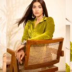 Nimrit Kaur Ahluwalia Instagram -