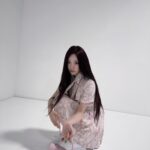 Ning Yi Zhuo Instagram - #VersaceLaVacanza #VersaceMedusa95 #Versace @versace💕 ‘Versace LA VACANZA POP-UP’ at Center Park/The Stage #3 3F, Shinjuku Isetan Main Bldg. 3-14-1, Shinjuku,Tokyo from May 8th to May 21st