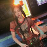 Ning Yi Zhuo Instagram - 흐엉 허리아파