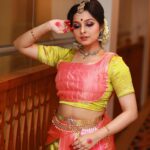Niranjana Anoop Instagram - @pranavraaaj 📸 @vargheseantony_bridal_makeover ♥️ @stylocutfashions