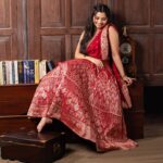 Niranjana Anoop Instagram - ♥️❤️♥️ Photography | Concept | PP : @ashkaralihamza_ Designed | Styled : @sameerasaneesh @sameerasaneeshkochi Makeup | Hair : @femy_antony__ Jewellery : @meralda.jewels