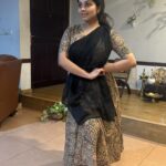 Niranjana Anoop Instagram - The Maarga Technique or Bharatanrittha is a journey that I’ve started with a lot of patience under the guidance of dearest Srikanth uncle ♥️ Practicing a few of my favourite Bhoomichaaris : Shakataasya, Adhyarthika (Twibhangi and Tribhangi )and Sthithaavartha after a break 🥹 All love to you Srikanth uncle for being so patient 😁😁😁
