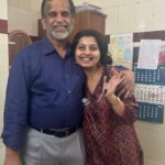 Niranjana Anoop Instagram – Oru Divasathekku Dr uncle Ente Assistant 😂♥️ 
#family#care#health#bestdocever