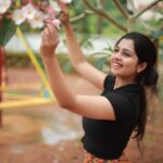 Niranjana Anoop Instagram – Kallalakshanam ?? 
 😎
@pranavraaaj 📸