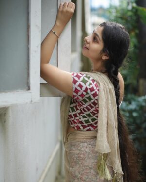 Niranjana Anoop Instagram - Dhavani ♥️

@pranavraaaj 📸 💗
