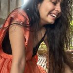 Niranjana Anoop Instagram – 🧡Felt like a Bomma 🧡

#saree#love#desigirl#ethnic#gold