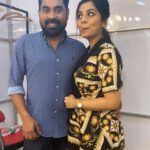 Niranjana Anoop Instagram – 🫶🏻Enkilum Chandrike Promotions 🫶🏻

@surajvenjaramoodu 🤓💯🫶🏻

@stephy_zaviour nte swantham wardrobe thankeeee 😘

@femy_antony__  MUAH 😘 

#EnkilumChandrike#Promotions#Grateful#Spreadlove