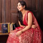 Niranjana Anoop Instagram – ♥️❤️♥️

Photography | Concept | PP : @ashkaralihamza_
Designed | Styled : @sameerasaneesh @sameerasaneeshkochi
Makeup | Hair : @femy_antony__ 
Jewellery : @meralda.jewels