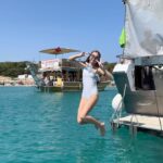 Nisa Sofiya Aksongur Instagram - Bir deniz macerası 🌊🧜‍♀️ #nisasofiya #tatilmodu #deniz
