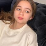 Nisa Sofiya Aksongur Instagram - 1-2-3? 🦋 #nisasofiya #pozönerileri #todaymood