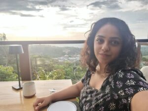 Nithya Menen Instagram - Table for one 🥂 For a birthday meal .. in the mountains . ⛰️ ❤️