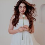 Niti Taylor Instagram - 🌹🤍
