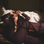 Niyati Fatnani Instagram - Skipped a beat🧨 Styled by: @styleitupbyaashna Shot by: @mirajverma_photography Outfit: @howwhenwearclothing Earrings: @pastel_pearls_jewellery HMU: @sunnyroyy_official Location: @holidayinnmumbai #ootd #fashion #browneyes #niyatifatnani