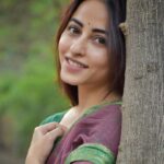 Niyati Fatnani Instagram - Love till you become Love....🍀 #love #saree #earthy #onelove #niyatifatnani