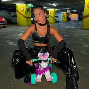 Noa Kirel Instagram - My ride or die 🦄