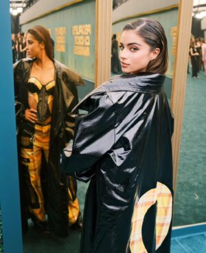 Noa Kirel Instagram - @peopleschoice 🎗