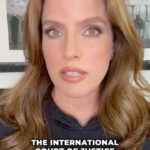 Noa Tishby Instagram – Israel is complying with international law and the mere suggestion that it is committing a genocide is insane. The recent International Court of Justice (ICJ) ruling does not contradict how Israel is operating in Rafah at all. Israel has acted relentlessly to prevent casualties in Gaza, but the reality that Israel’s fighting in the most challenging urban warfare environments in military history, Hamas continues to hide and operate among civilian infrastructure. It is Hamas that is continuously violating international law.

So Israel’s going to have to continue the operation, which is necessary in order to free the nearly 130 hostages still held in Gaza and defeat these Hamas jihadists that are promising to commit more October 7th massacres. Israel, like any other country in the world, has not just the right, but the obligation to defend its citizens. In any attempt to take that right away from Israel is handing a win to jihadi ideology.

The ICJ is the latest actor to entertain these lies about Israel. There’s an ongoing campaign to try and paint Israel as this genocidal, white, colonialist country to try and delegitimize Israel’s right to exist. Hamas can end this war tomorrow, yet it continues to hold Israeli hostages in Gaza for more than 230 days.

And the ICJ is continuing these bogus hearings and forcing Israel to defend itself not only on the battlefield against a genocidal group that actually wants to destroy her, but on the international stage as well. These baseless genocide allegations are a distraction in a propaganda war waged against Israel in the ICJ’s campaign. To suggest that Israel is breaking international law and acting unjustly without being able to provide evidence of violations is a charade. It’s a farce. These lies are only prolonging the suffering of both Israelis and Palestinians.