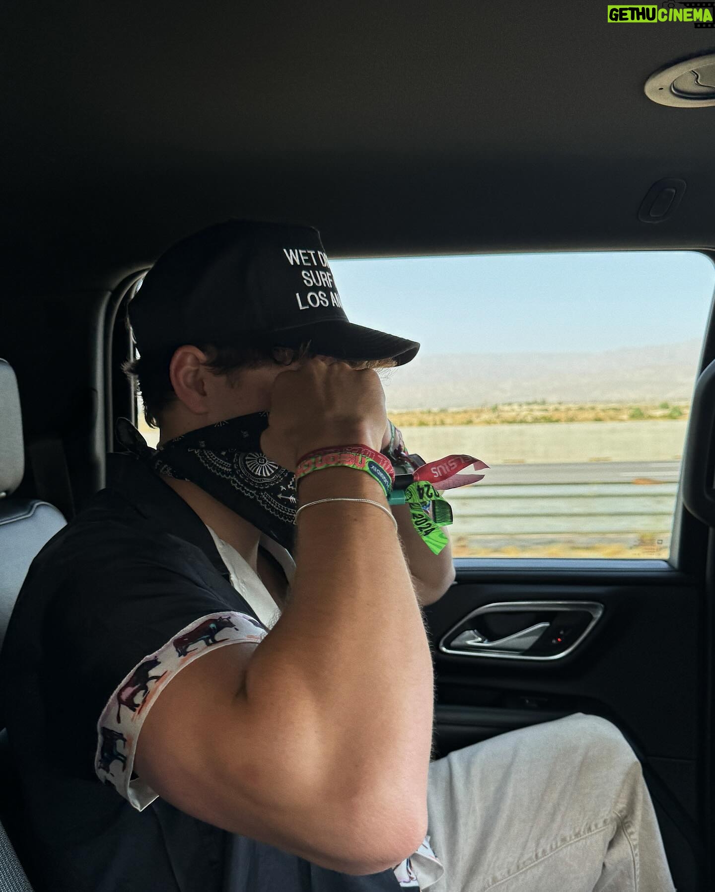 Noah Beck Instagram - ahhhh i forgot to post these