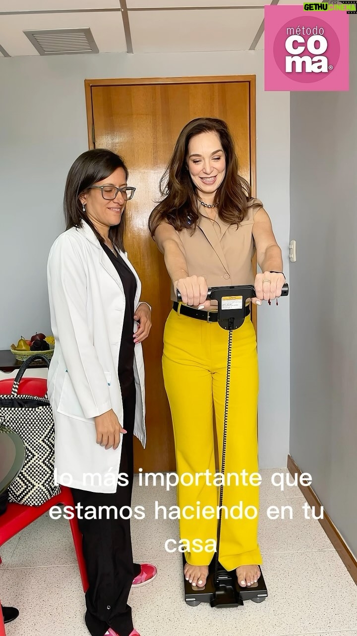 Nohely Arteaga Instagram - Hoy en “Secretos de Belleza”, comparto con Ariana Araujo; Lic. Nutrición, Msc.Psicología; creadora de @metodocoma Gracias a su supervisión y guía para cumplir con una buena alimentación buscando mantener el equilibrio, la armonía, la salud y el bienestar 💚 Más allá de una dieta, es un estilo de vida que pone en práctica tomar las mejores decisiones a la hora de escoger lo que vamos a comer basado en el disfrute y la atención por alimentos de alta calidad nutricional.
