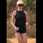 Nohely Arteaga Instagram – Feliz Martes mis queridos seguidores😄
Disfruten cada detalle del camino 😍
En mi amado Avila ❤️