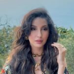 Nora Fatehi Instagram – Thats what they prefer 😉 🫶🏾

@reshmaamerchant 
@hairstylist_madhav2.0 
@aasthasharma @gehnadholakia