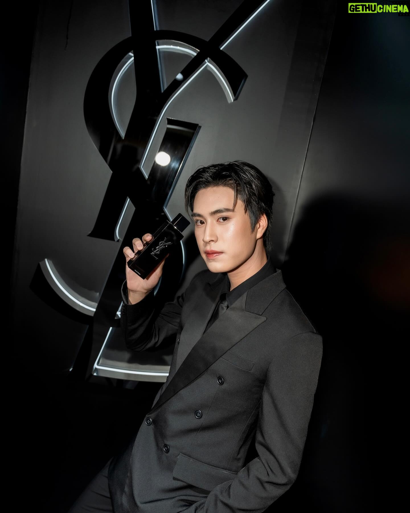 Norawit Titicharoenrak Instagram - MYSLF, a statement of modern masculinity to celebrate your true self. Because being myself is the boldest thing I can do. Discover YSL Beauty’s latest statement fragrance today - January 30 at Fashion Hall, 1st Floor, Siam Paragon. #MYSLFNoMatterWhat #yslbeautyth