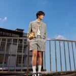 Norawit Titicharoenrak Instagram - Yellow Damier on the blue-sky canvas #LVMenSS24 #PharrellWilliams @LouisVuitton