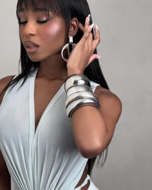 Normani Instagram - love me with the lights onnn