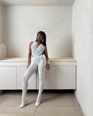 Normani Instagram - love me with the lights onnn