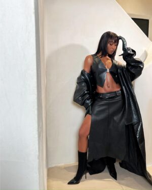 Normani Instagram - yeeee 1:59 out now and DOPAMINE coming JUNE 14th 🖤