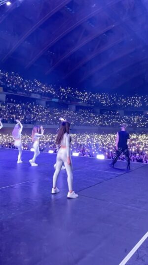 Nour Ardakani Instagram - Are you ready??? #foreverunited @nowunited