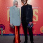 Nur Fazura Instagram - Briefly attended the #BOHCameronianArtsAwards in support of @bohteamalaysia and artists who were nominated, congratulations everyone! 🎉 Ended the night at beautiful @amyera.z ‘s Raya gathering with my sisters @puteri_azureen @husnahanafi . Thank you all for having me. 💖 📸: @hasifikri