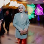 Nur Fazura Instagram - Briefly attended the #BOHCameronianArtsAwards in support of @bohteamalaysia and artists who were nominated, congratulations everyone! 🎉 Ended the night at beautiful @amyera.z ‘s Raya gathering with my sisters @puteri_azureen @husnahanafi . Thank you all for having me. 💖 📸: @hasifikri