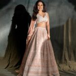 Nushrratt Bharuccha Instagram - 🤍 Styled by: @samidha.wangnoo Style team: @gaurii77 Outfit: @riantasofficial Jewellery: @mkjewels_india PR: @vblitzcommunications Makeup: @vardannayak Hair: @ashisbogi 📸: @miteshsphotography