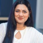 Nusrat Imroz Tisha Instagram - আপনাদের ভালোবাসায় আজ আমি হারপিক-এর ব্র্যান্ড অ্যাম্বাসেডর হলাম। এই প্রথম বাংলাদেশে হারপিক ব্র্যান্ডের নারী অ্যাম্বাসেডর হিসেবে আমি যুক্ত হলাম। আলহামদুল্লাহ। এই ব্র্যান্ডের সাথে নিজেকে যুক্ত হতে পারে আমি আনন্দিত। PC: @zutons_snapshoot #tisha #nusratimrosetisha #imrose #brandambassador #harpic